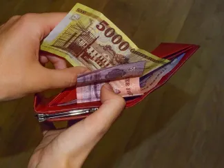 Siófoki polgármester bocsánatkérése a fizetés miatt 😳